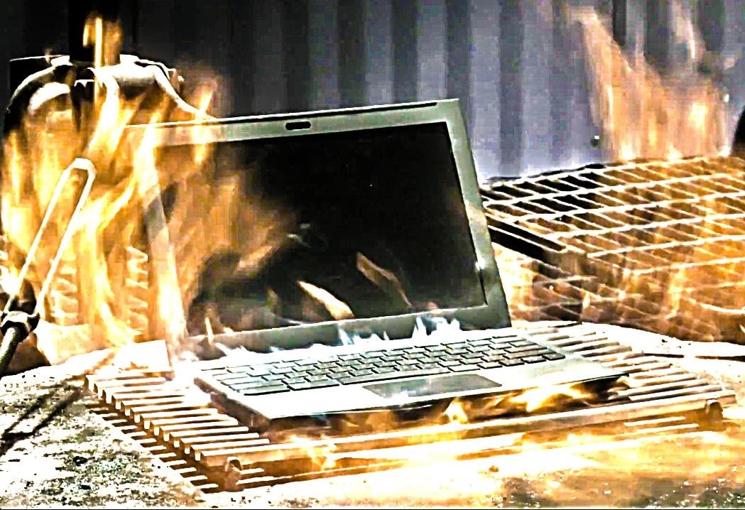 Google “Chromebook” kontra wszystkie kataklizmy świata (wideo!)