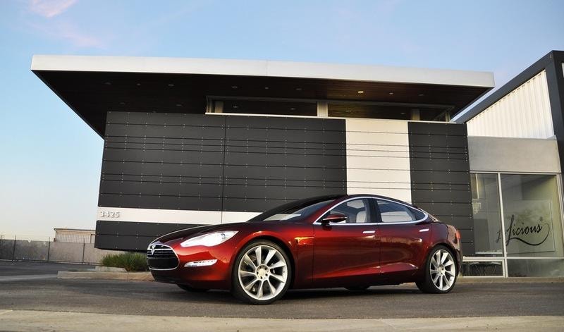 Tesla samochód elektryczny