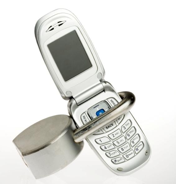 67% konsumentów nie zabezpiecza swoich telefonów hasłem