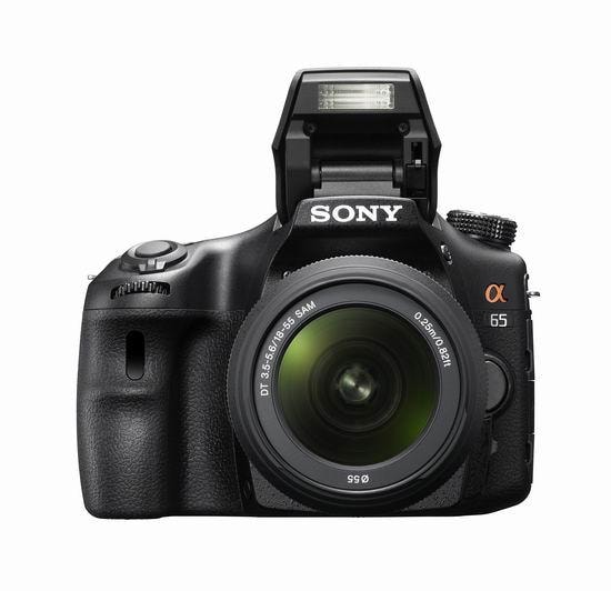 Magnezowa obudowa Sony a77 mierzy 142,6 × 104,0 × 80,9 mm, zaś waży 732 gramy z akumulatorem