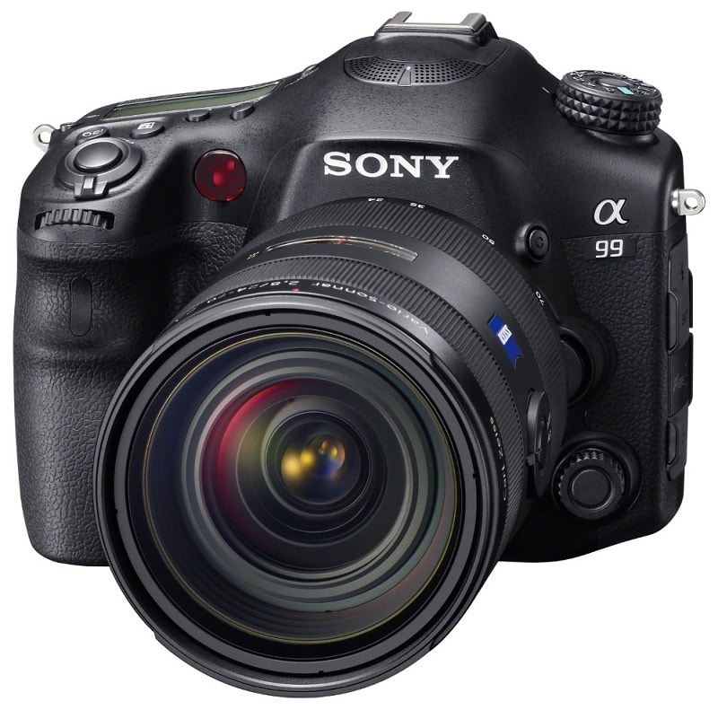 Modelem Alpha 99 Sony wraca do segmentu lustrzanek dla profesjonalistów.