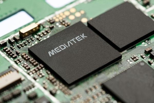 ZTE Apache, smartfon z 8-rdzeniowym procesorem