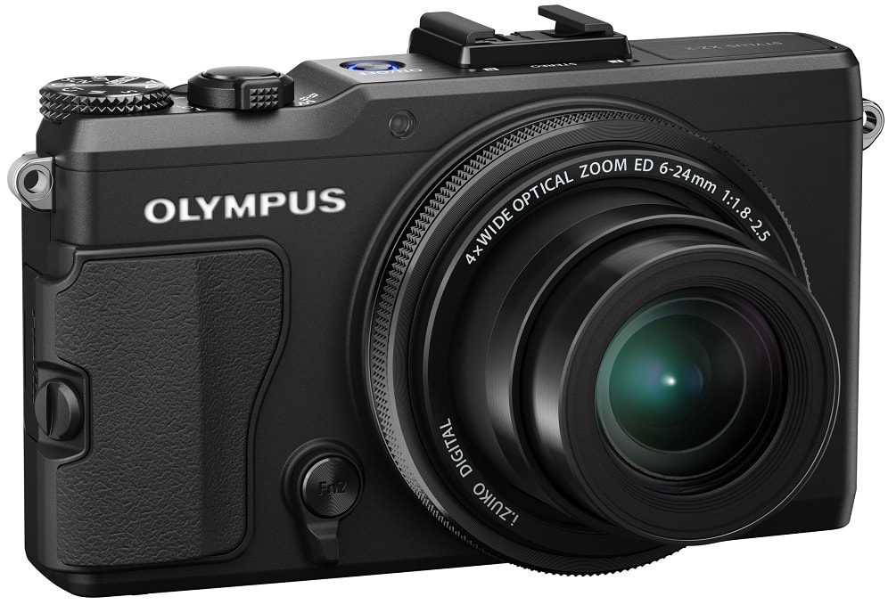 Olympus Stylus XZ-2: Pierścień na obiektywie ułatwia obsługę.