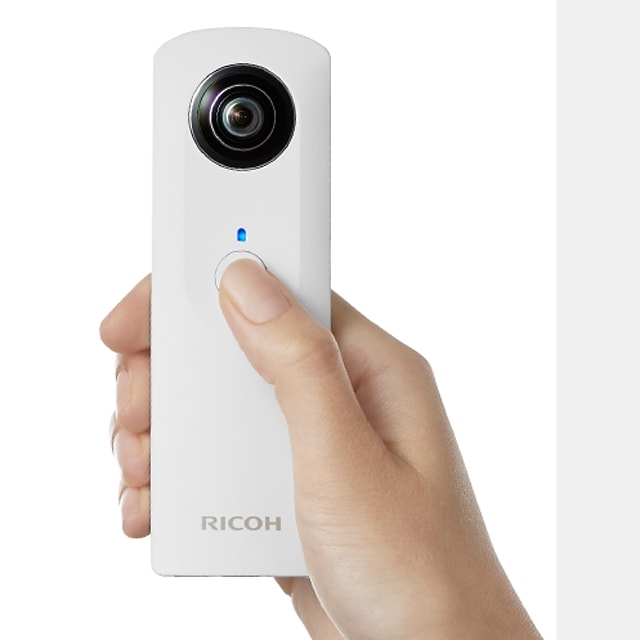Ricoh Theta: panoramy 360 stopni z każdym smartfonem