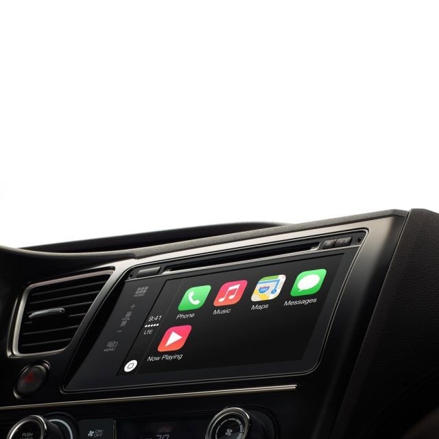 Apple oficjalnie o systemie CarPlay