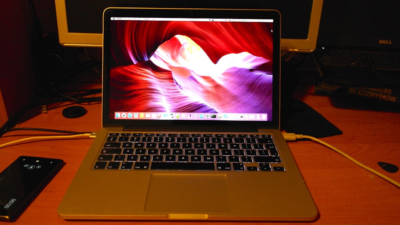 MacBook Slideshow, czyli “Retina”