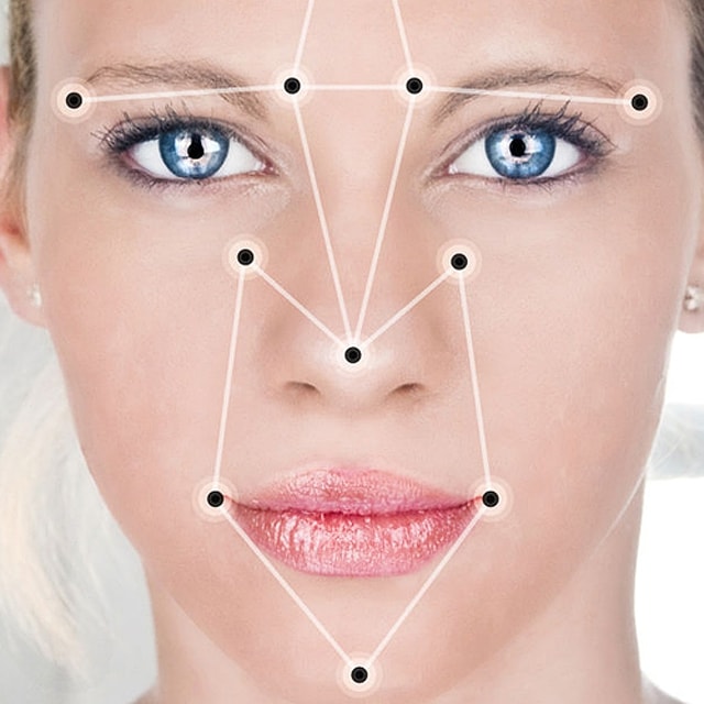 Churchix: program do sprawdzania obecności na nabożeństwach