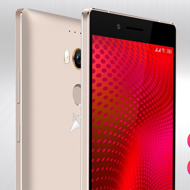 Wszystkomający smartfon z Rumunii