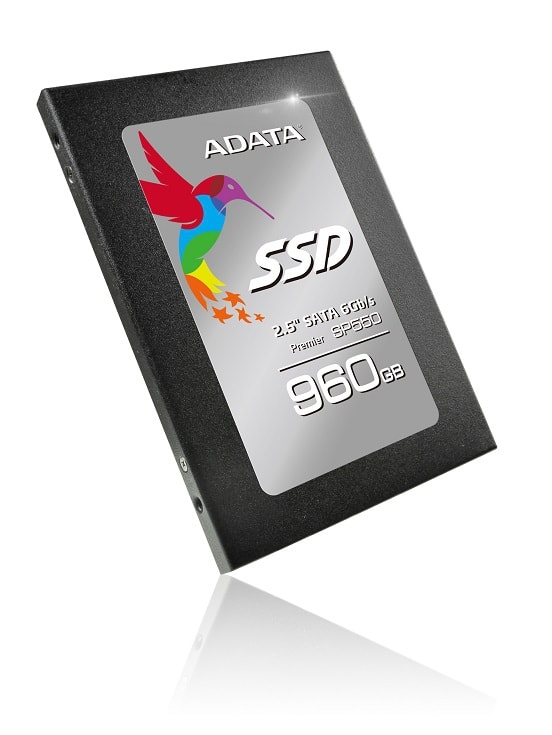 Adata szuka złotego środka pomiędzy ceną a możliwościami