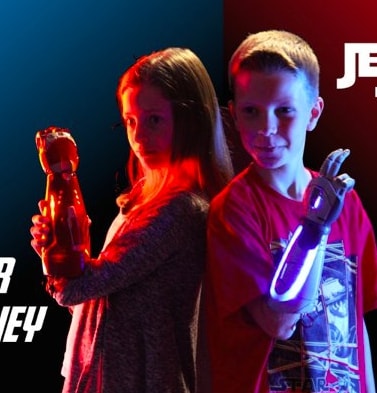 Protezy z drukarek 3D dla małych “superbohaterów”