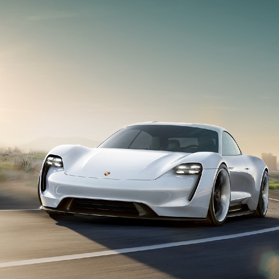 Porsche: najpiękniejszy rywal Tesli wejdzie do produkcji