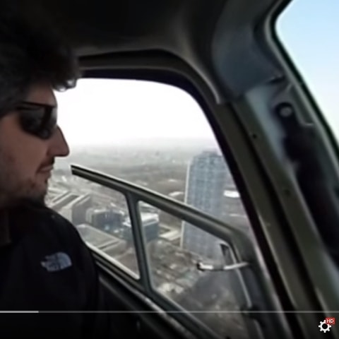 Przeleć się helikopterem nad Barceloną!