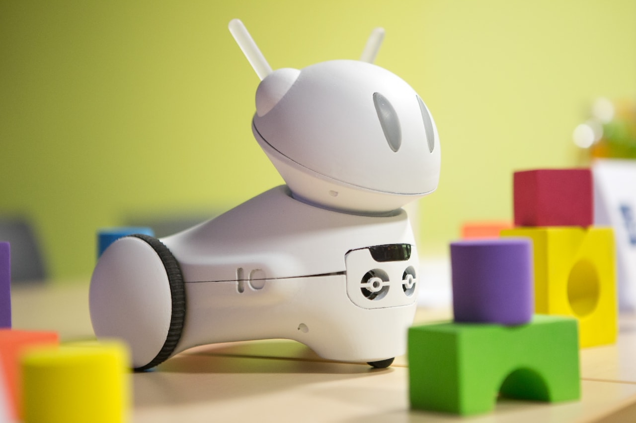 Robot Photon dla polskiej edukacji