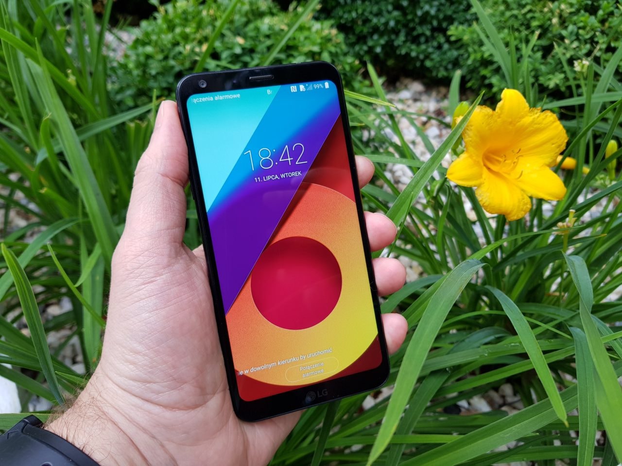 LG Q6