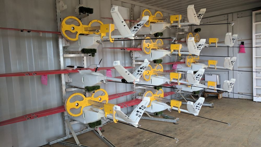 Zipy wyglądają niepozornie, ale dzięki nim śmiertelność w Afryce może wyraźnie spaść (fot. Zipline)
