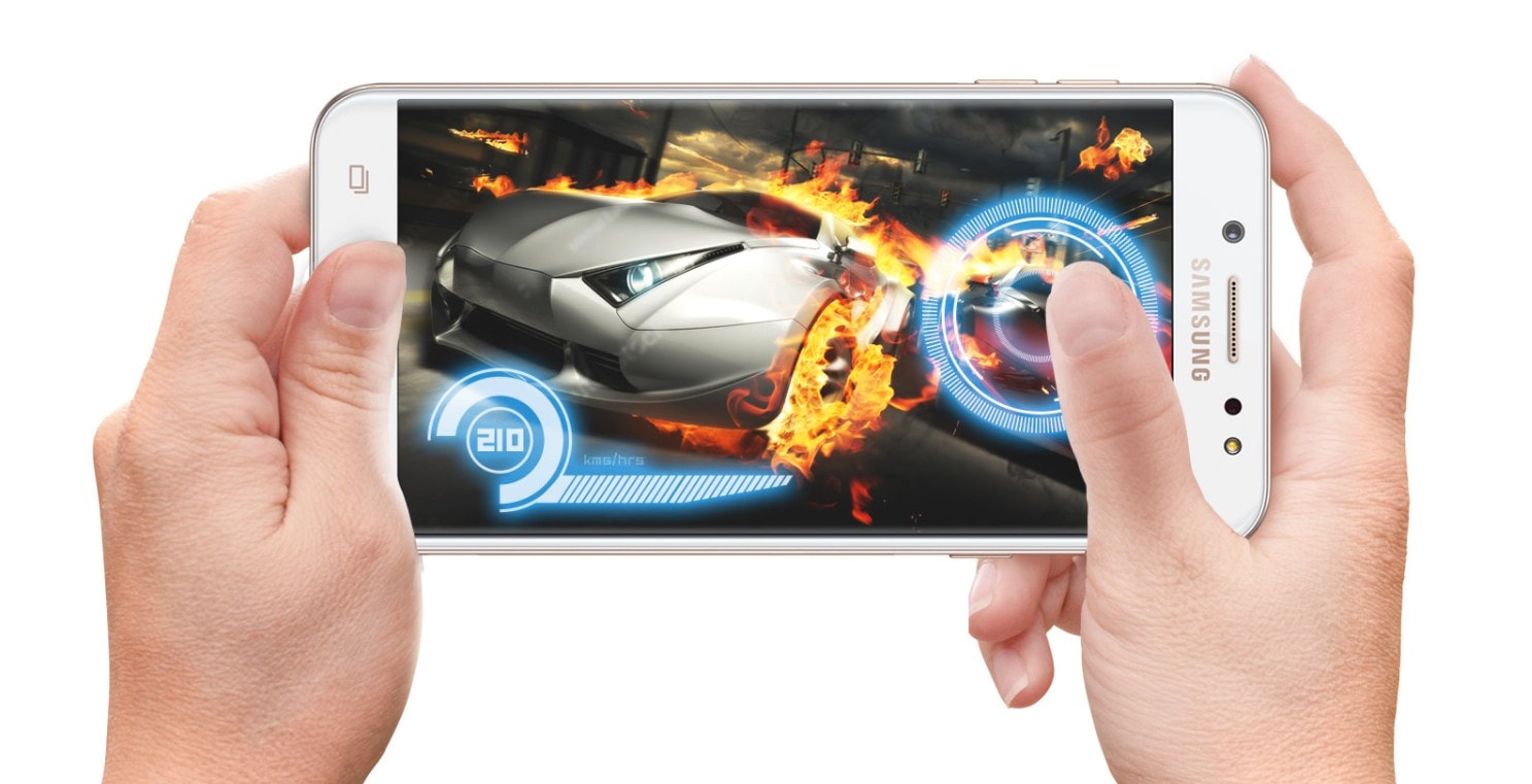 Galaxy J7+