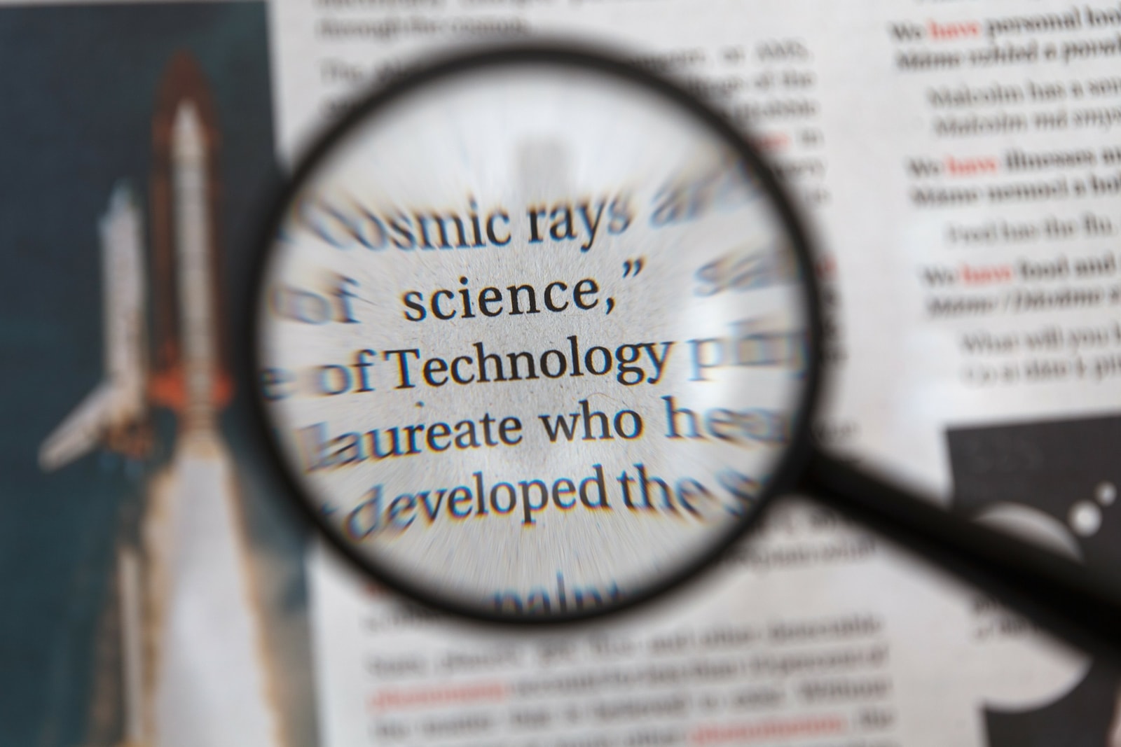Edukacja najskuteczniejszą obroną przed fake newsami