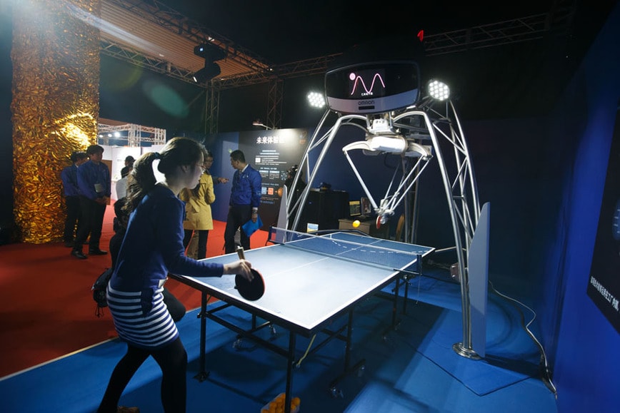Japoński robot Forpheus – ping-pongista