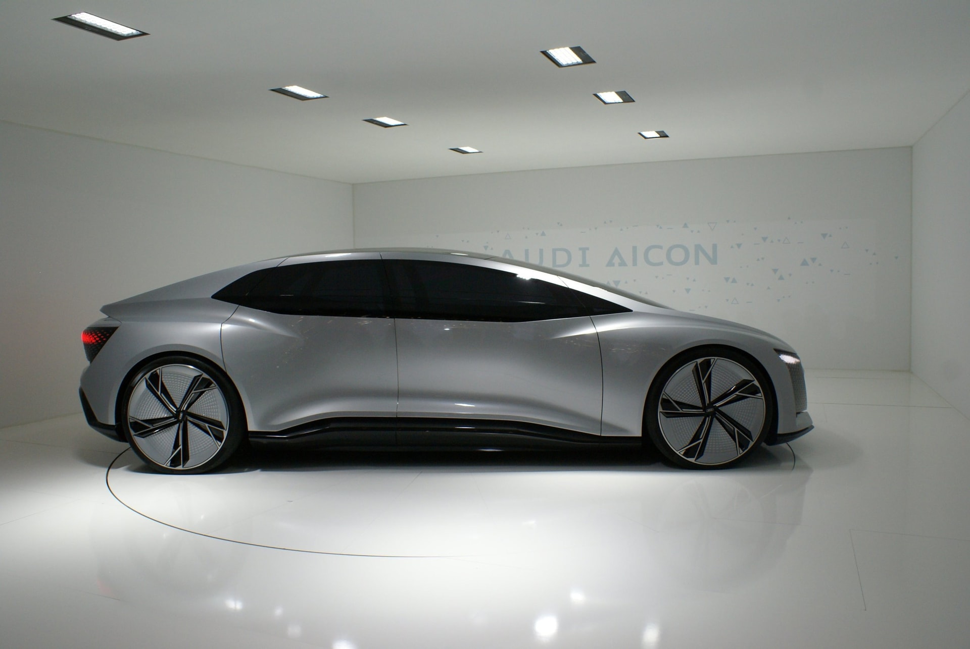 Poznań Motor Show – widzieliśmy rendery na żywo