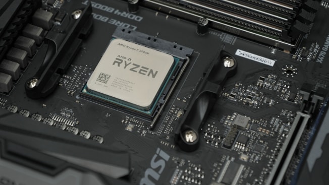 AMD Ryzen 7 2700X
