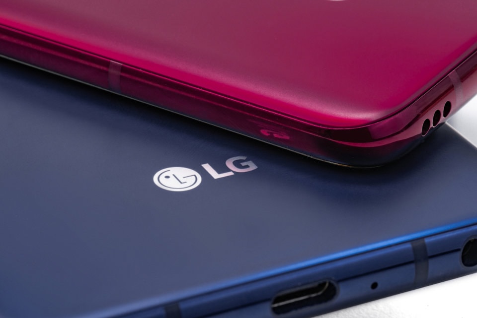 LG V40 ThinQ z 5 aparatami