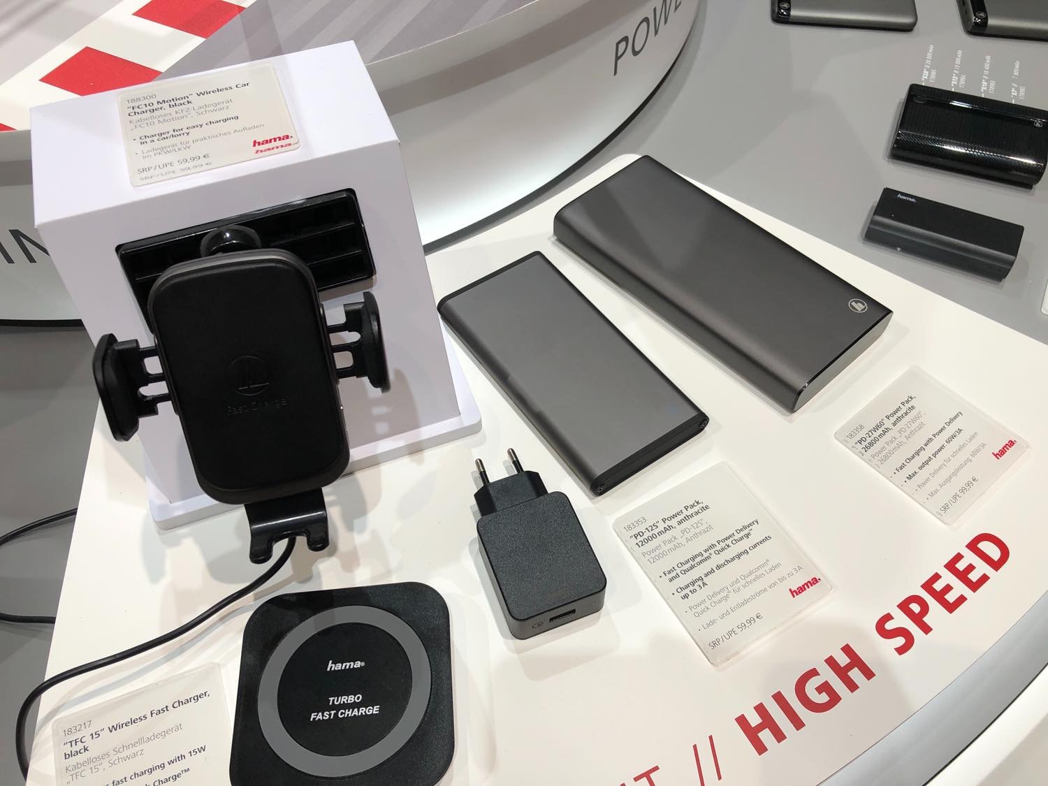 PORADNIK: w poszukiwaniu idealnej ładowarki i powerbanku