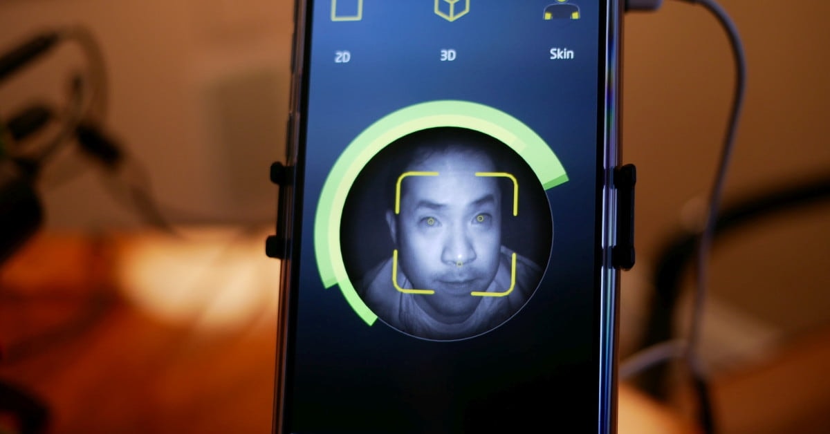 rozpoznawanie twarzy