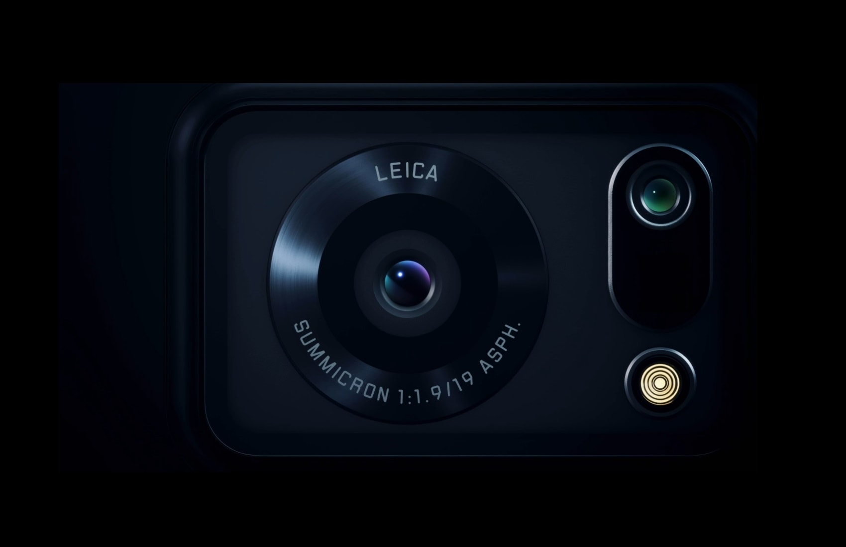 Sharp Aquos R6 zawstydza konkurencję 1-calową matrycą