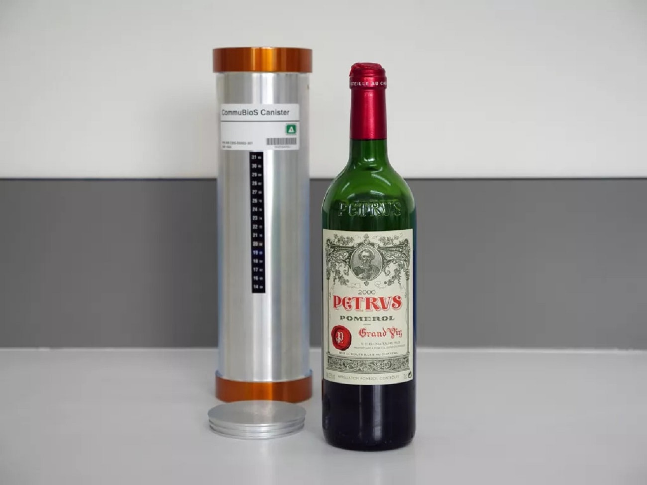 Wino w kosmosie starzeje się szybciej niż na Ziemi. Poznaliśmy wyniki nietypowego eksperymentu