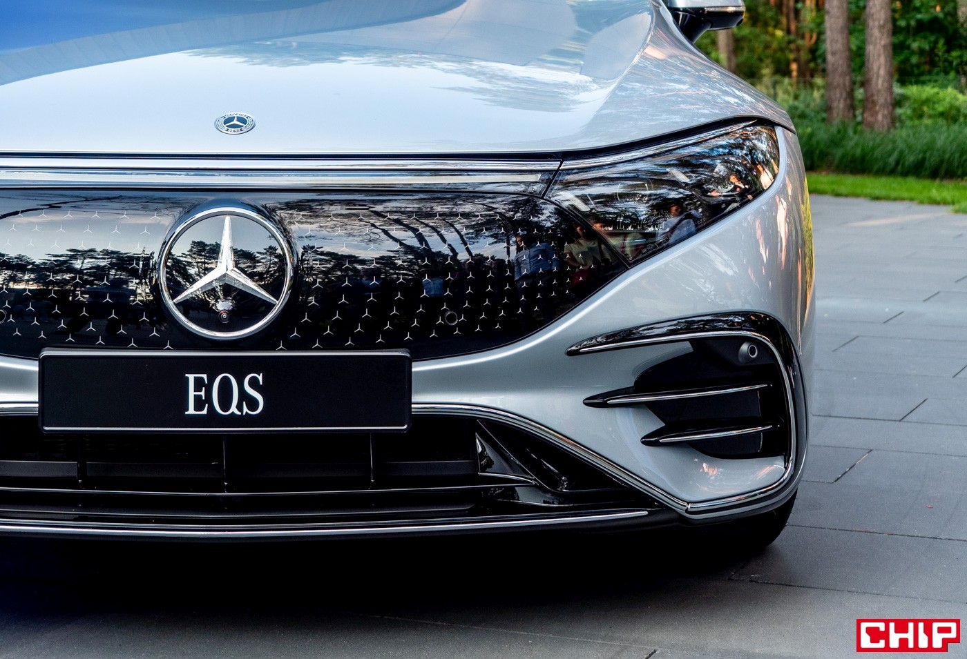 Mercedes EQS zadebiutował w Polsce. Oto technologia na kołach