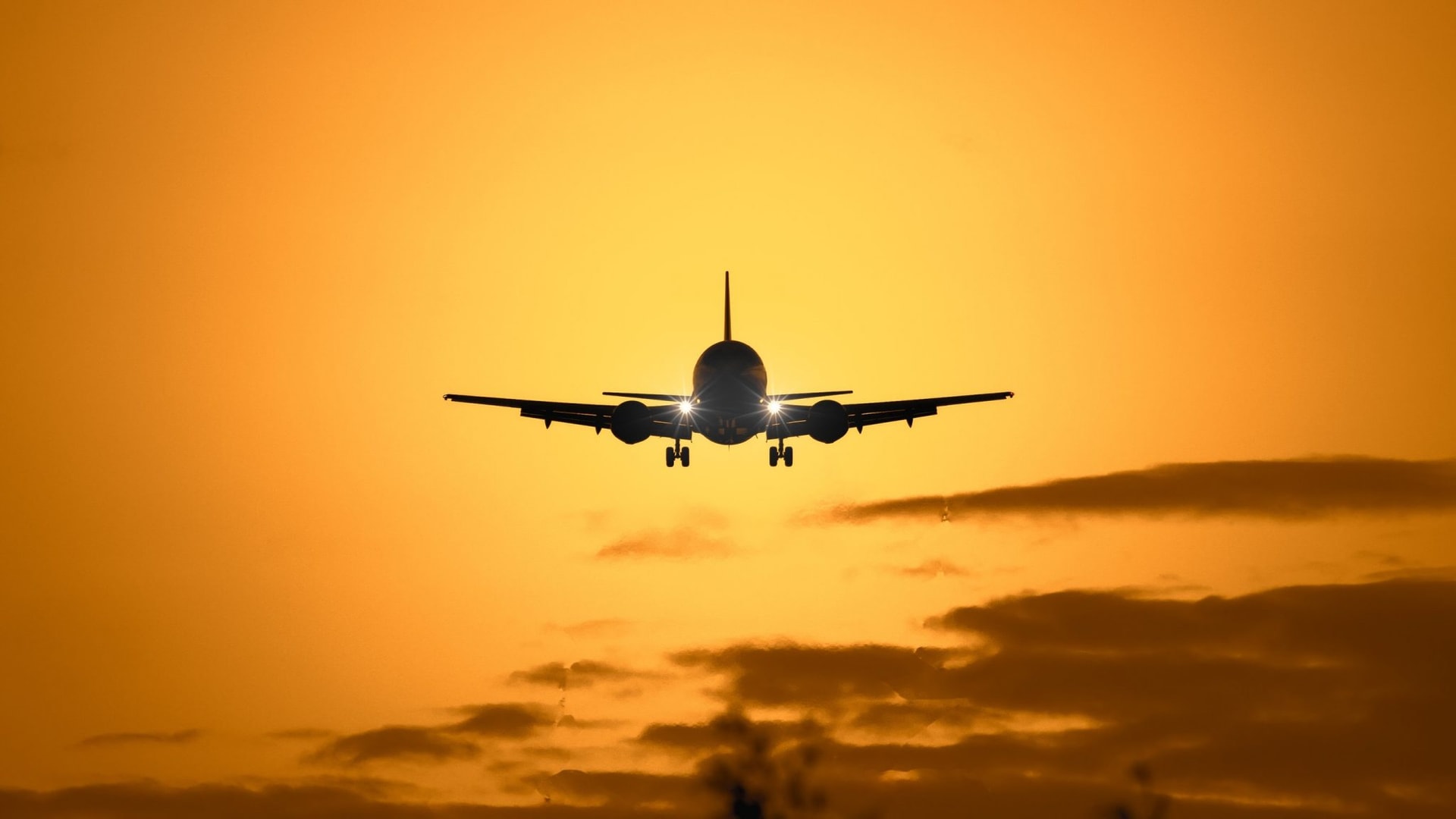 Jesteśmy coraz bliżej stworzenia ekologicznego paliwa lotniczego
