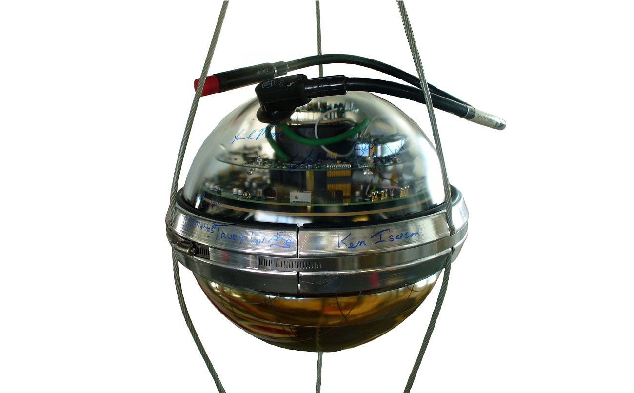 W Ziemię uderza antymateria. Udało się ją namierzyć