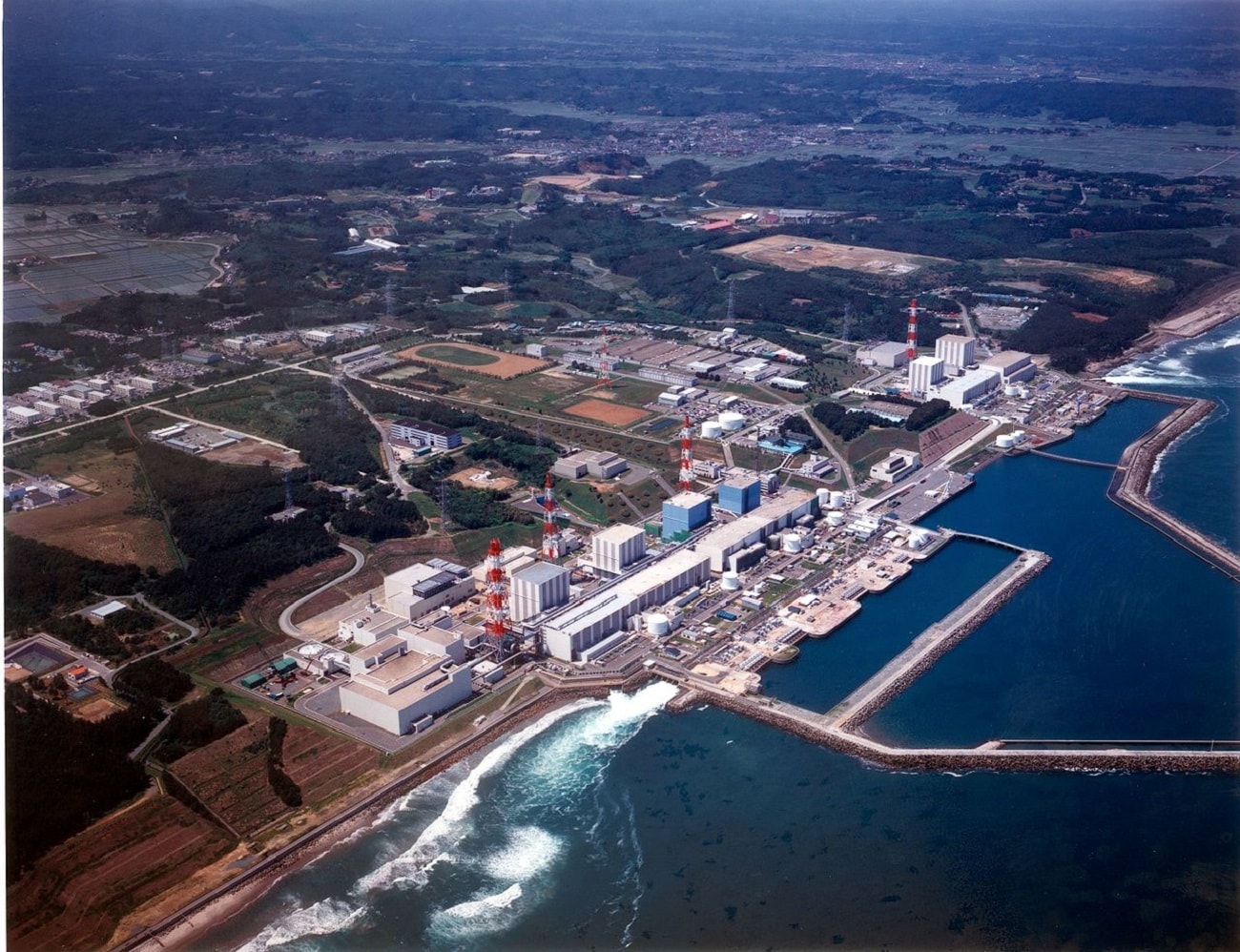 Tak skażona woda z Fukushimy zanieczyszcza oceany. Obrazuje to nowa animacja