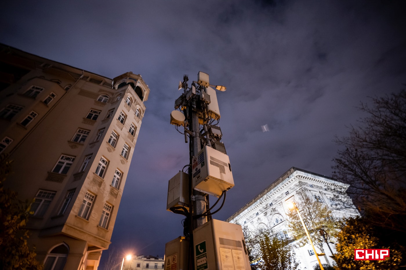 Nadajniki sieci komórkowych na latarniach. W Turcji to norma, w Polsce nie do pomyślenia