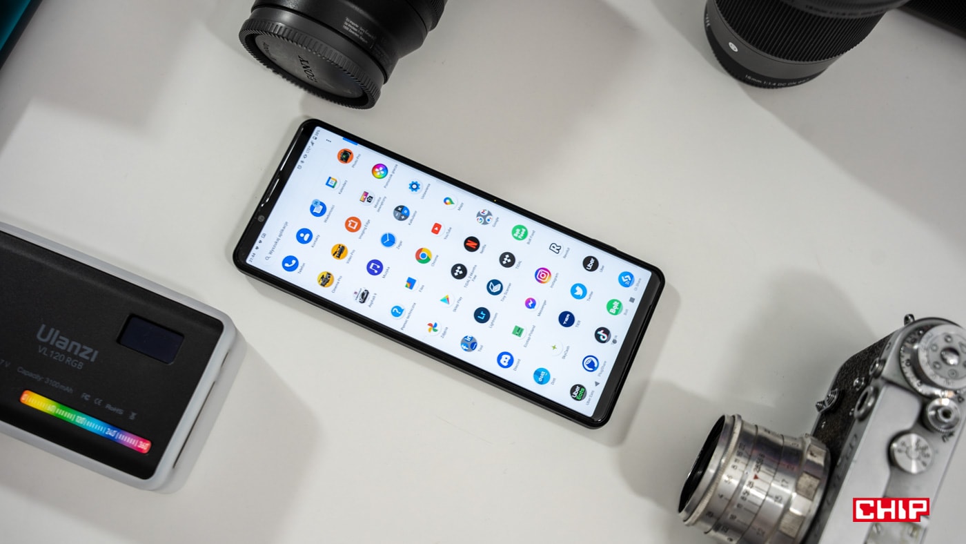 Safe Stay to aplikacja dla podróżujących uchodźców z Ukrainy. Pomagasz? Pomóż zainstalować!