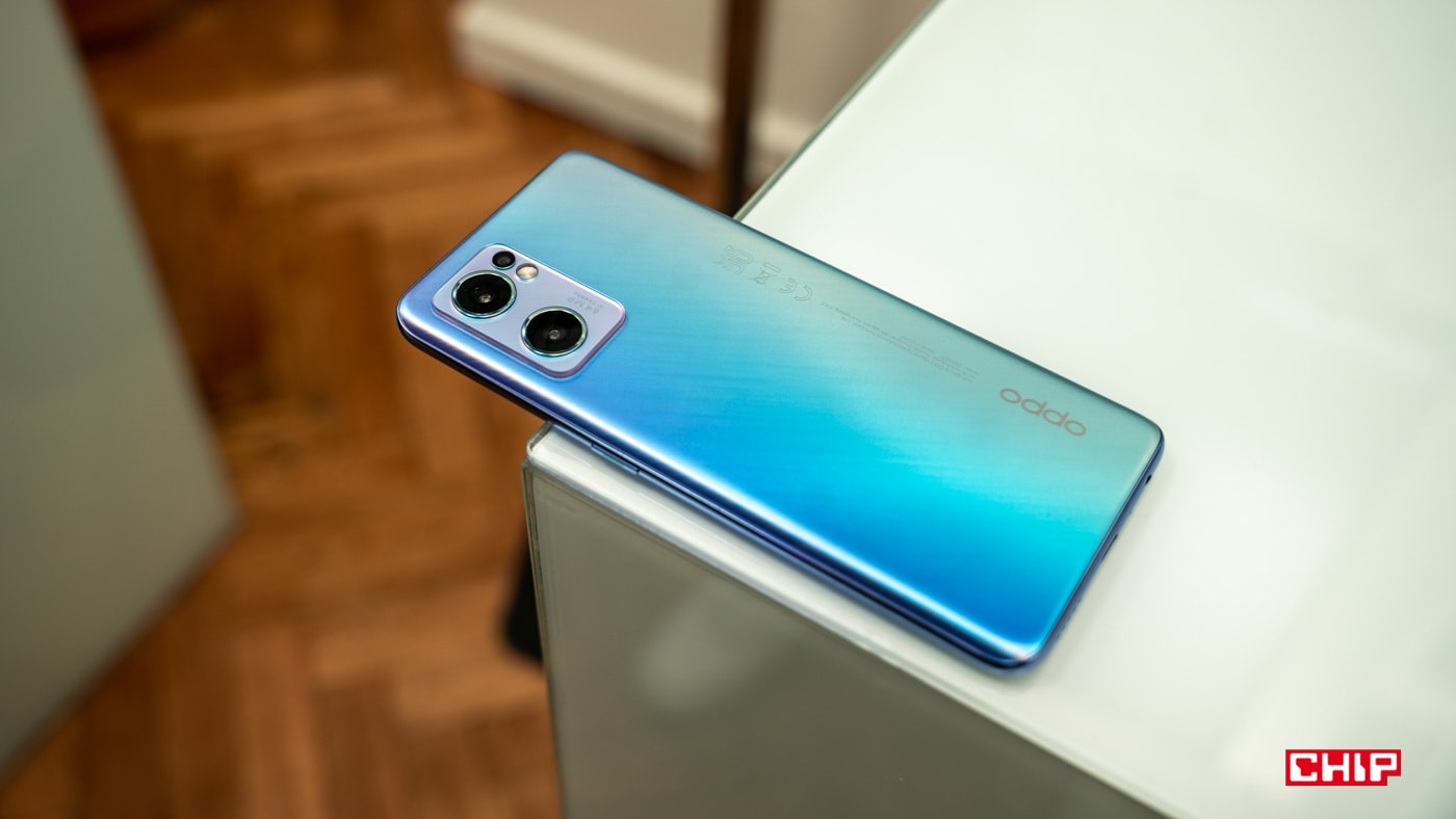 OPPO Reno7 5G
