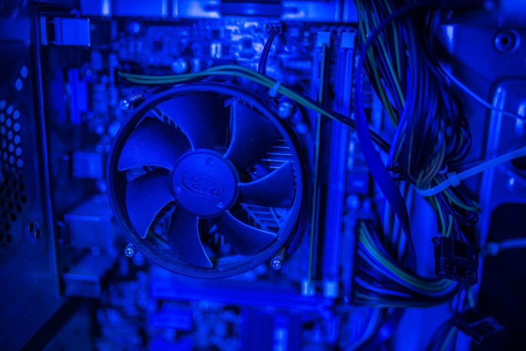 Nowa metoda chłodzenia i ogromny wzrost mocy. Niesamowita innowacja zza oceanu