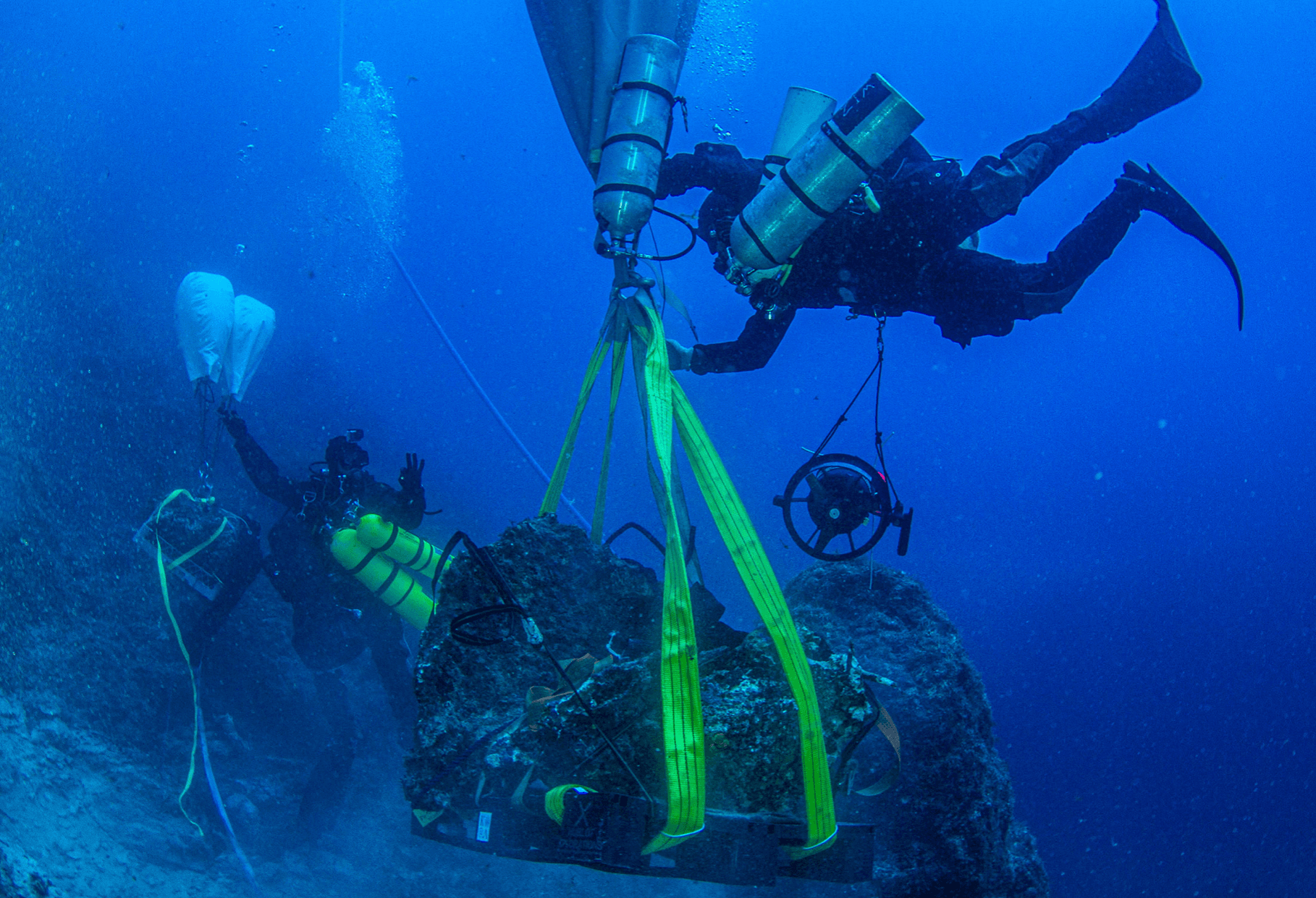 Kolejne skarby wydobyte z wraku z Antykithiry
