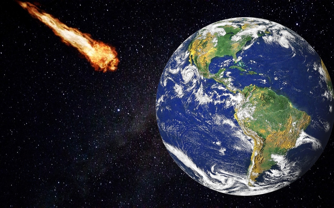 Asteroida leciała jak „puszczona kaczka”. Tajemniczy obiekt wykonał dziwne ruchy podczas upadku na Ziemię