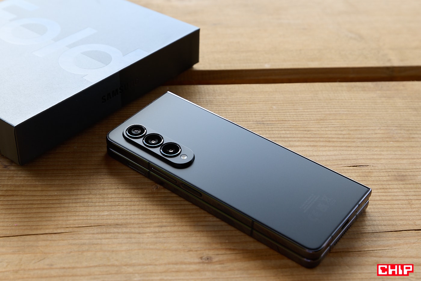 Samsung Galaxy Z Fold 4