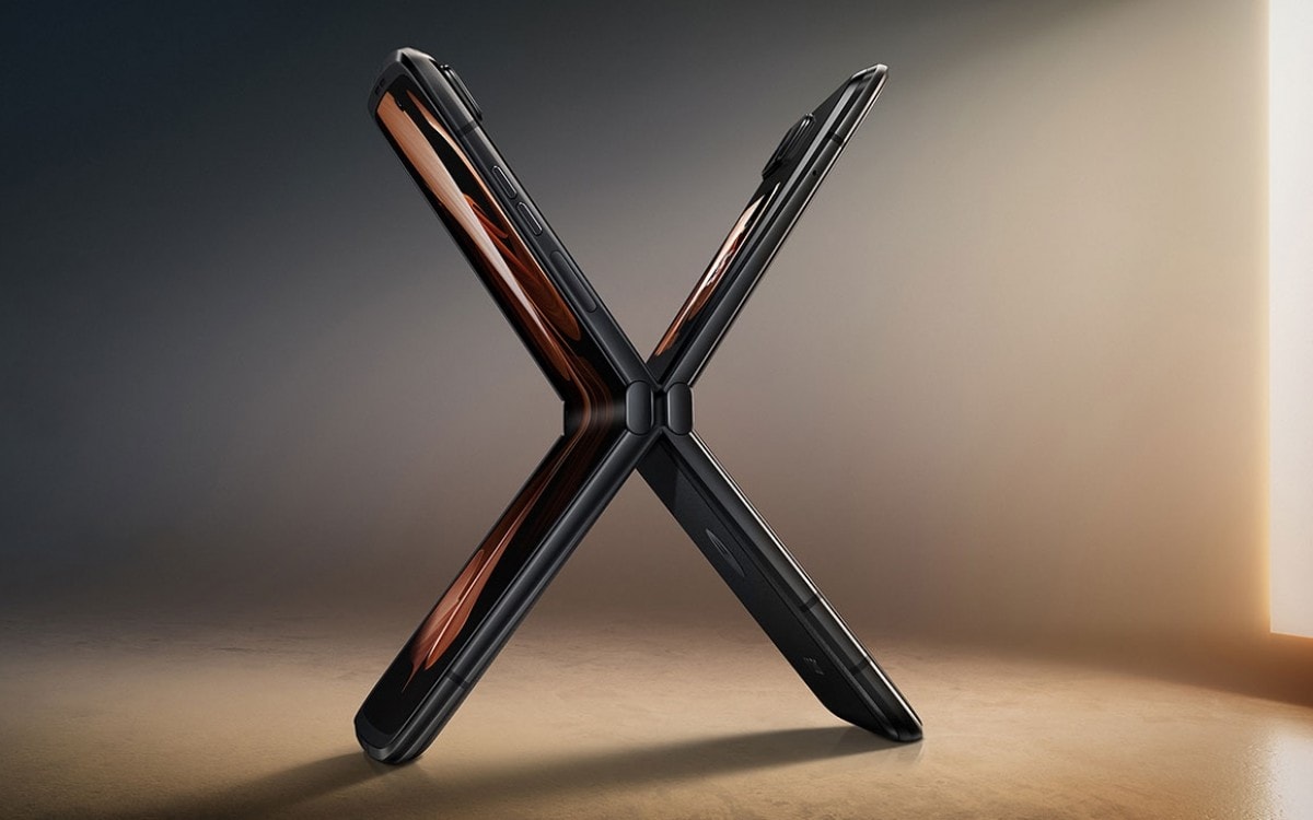 Już jest! Długo wyczekiwana Motorola razr 2022 właśnie zadebiutowała
