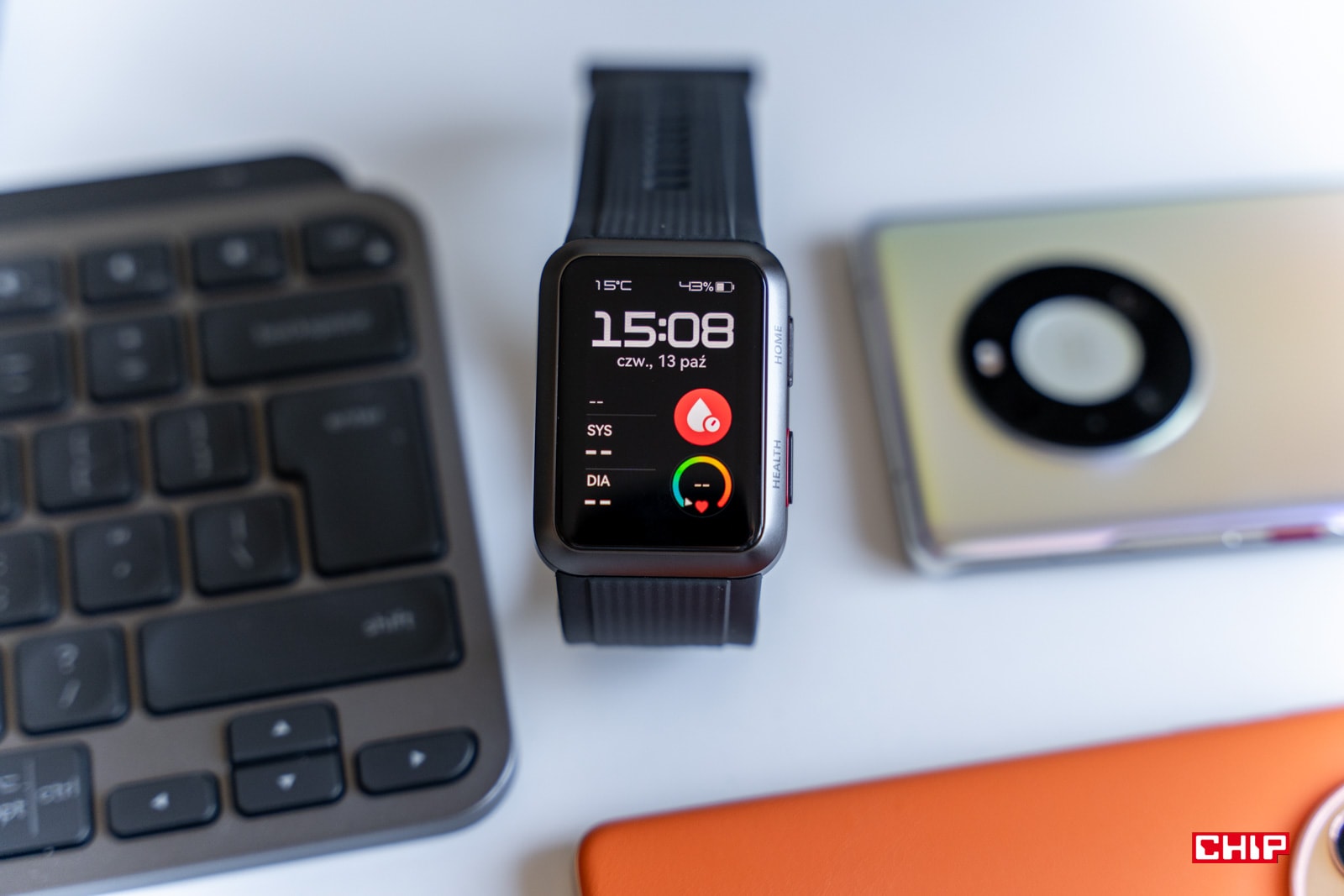 Huawei Watch D jest już na naszych rękach. Jestem pod wrażeniem