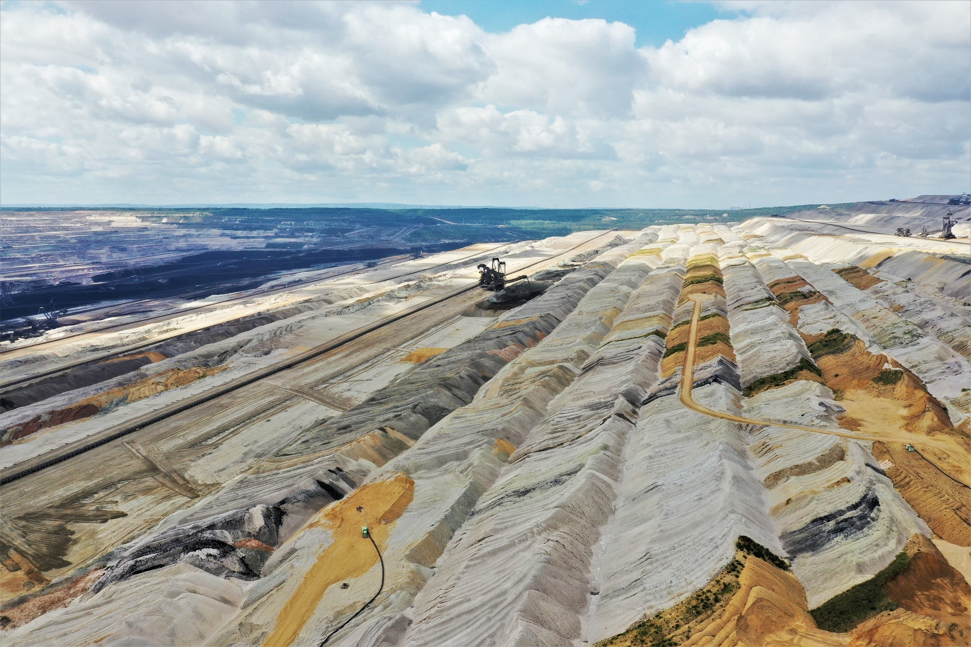 Pierwsza na świecie elektryczna kopalnia litu przełamie monopol Chin. Wiemy, gdzie powstanie
