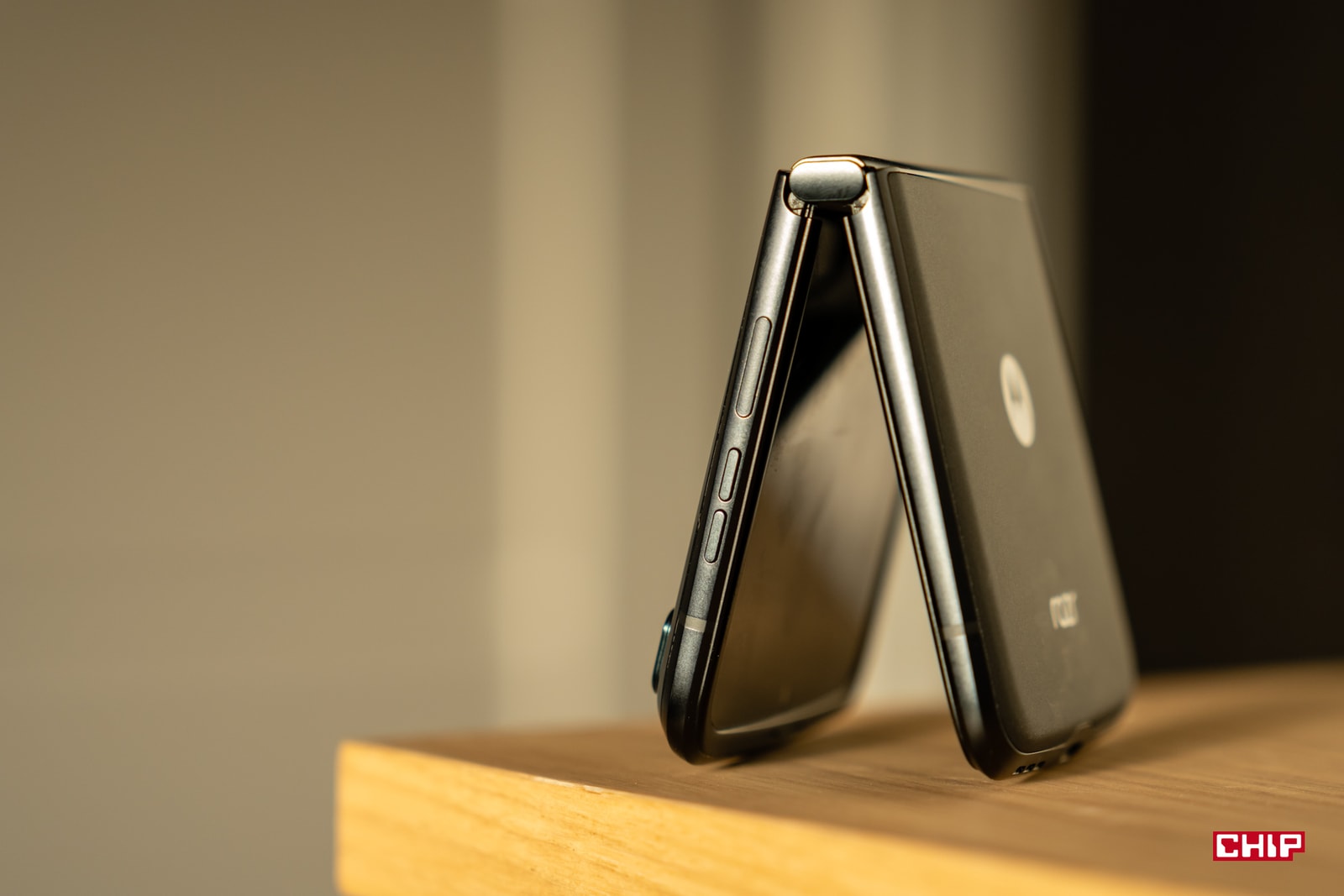 Motorola RAZR 2022
