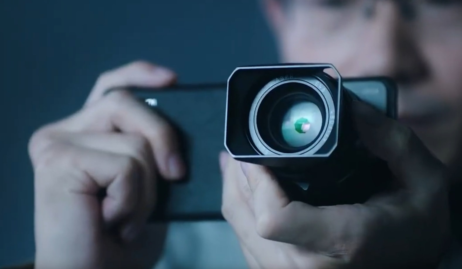 Do Xiaomi 12S Ultra podłączysz profesjonalne obiektywy warte grube tysiące. Ten koncept brzmi dziwnie znajomo