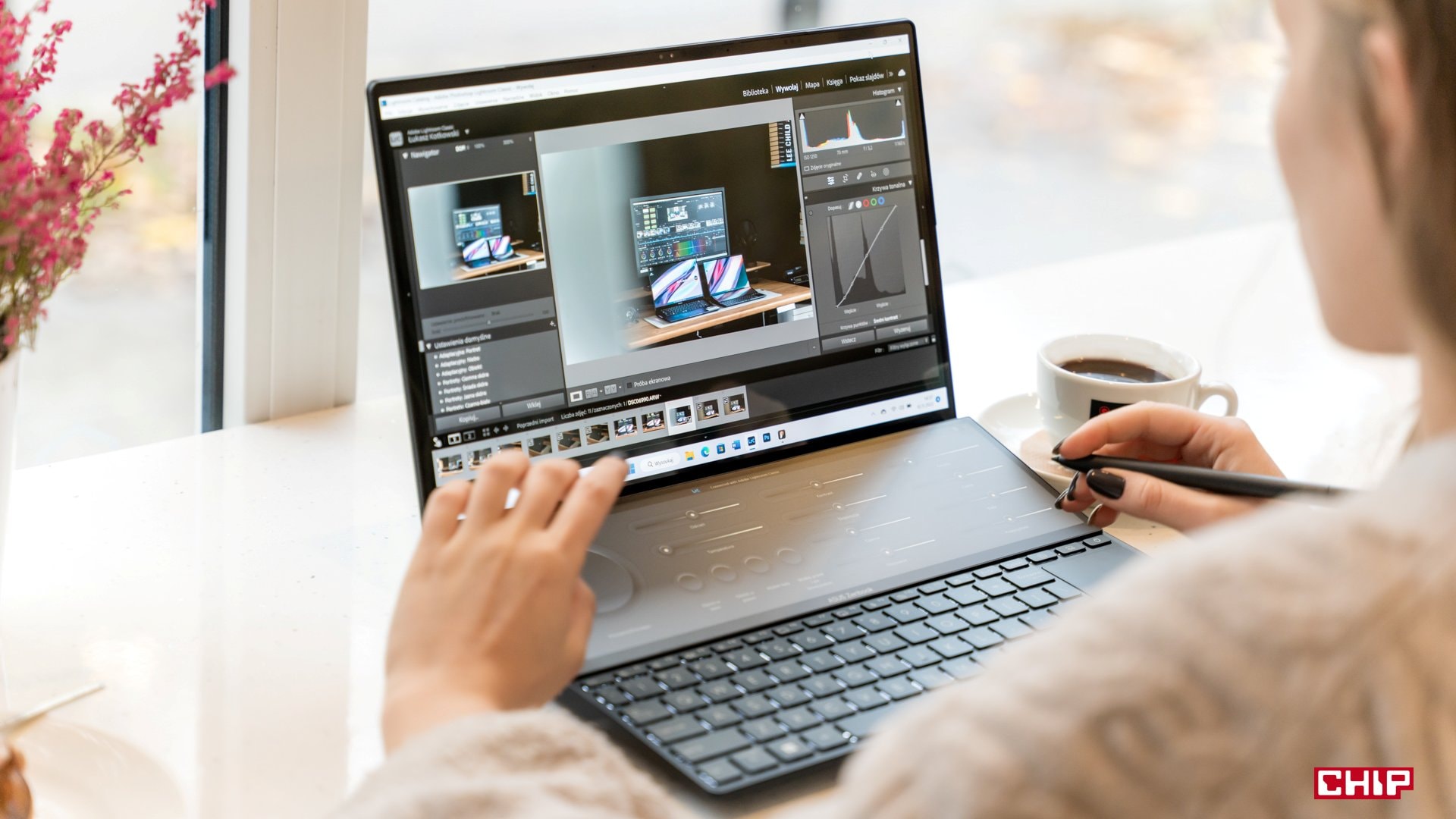 Asus ZenBook Pro 14 Duo OLED po miesiącu. Dla kogo właściwie jest ten laptop?