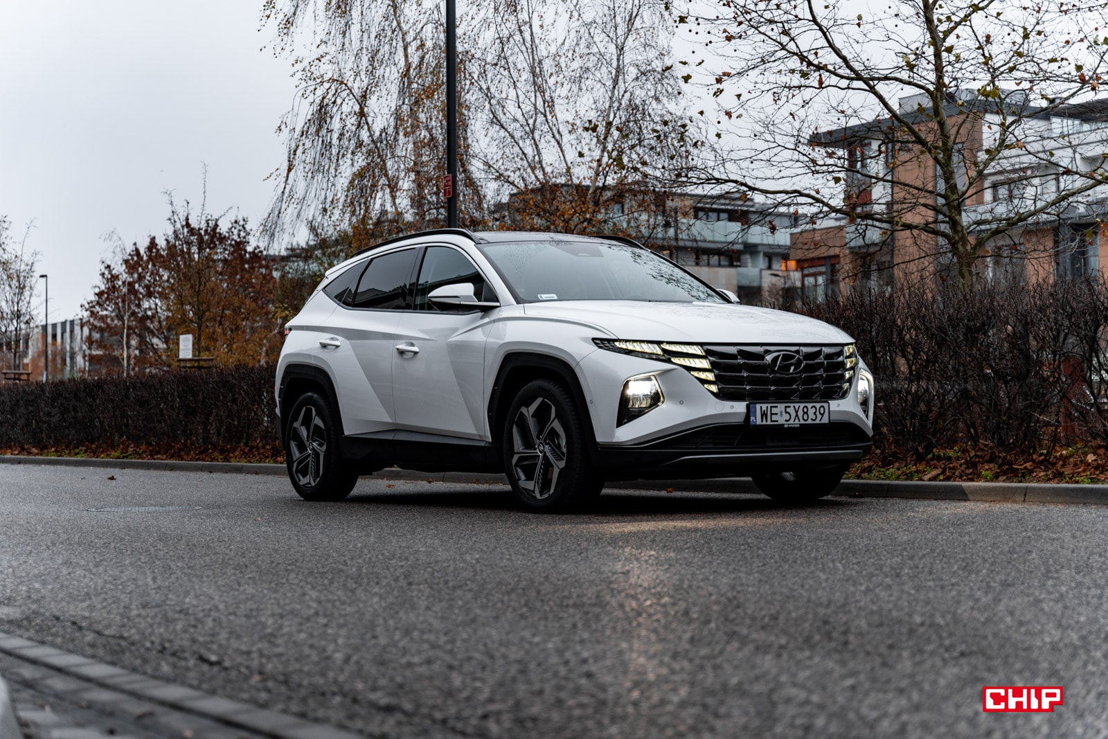 Hyundai Tucson – różnice w hybrydach oraz plusy i minusy popularnego SUV-a