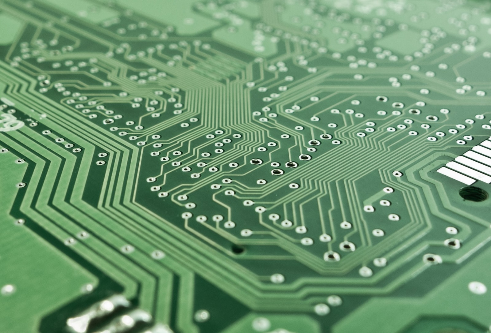 Elektronika na wzór naszego mózgu już tylko kwestią czasu. W MIT zrobili kanapkę z Grafenu