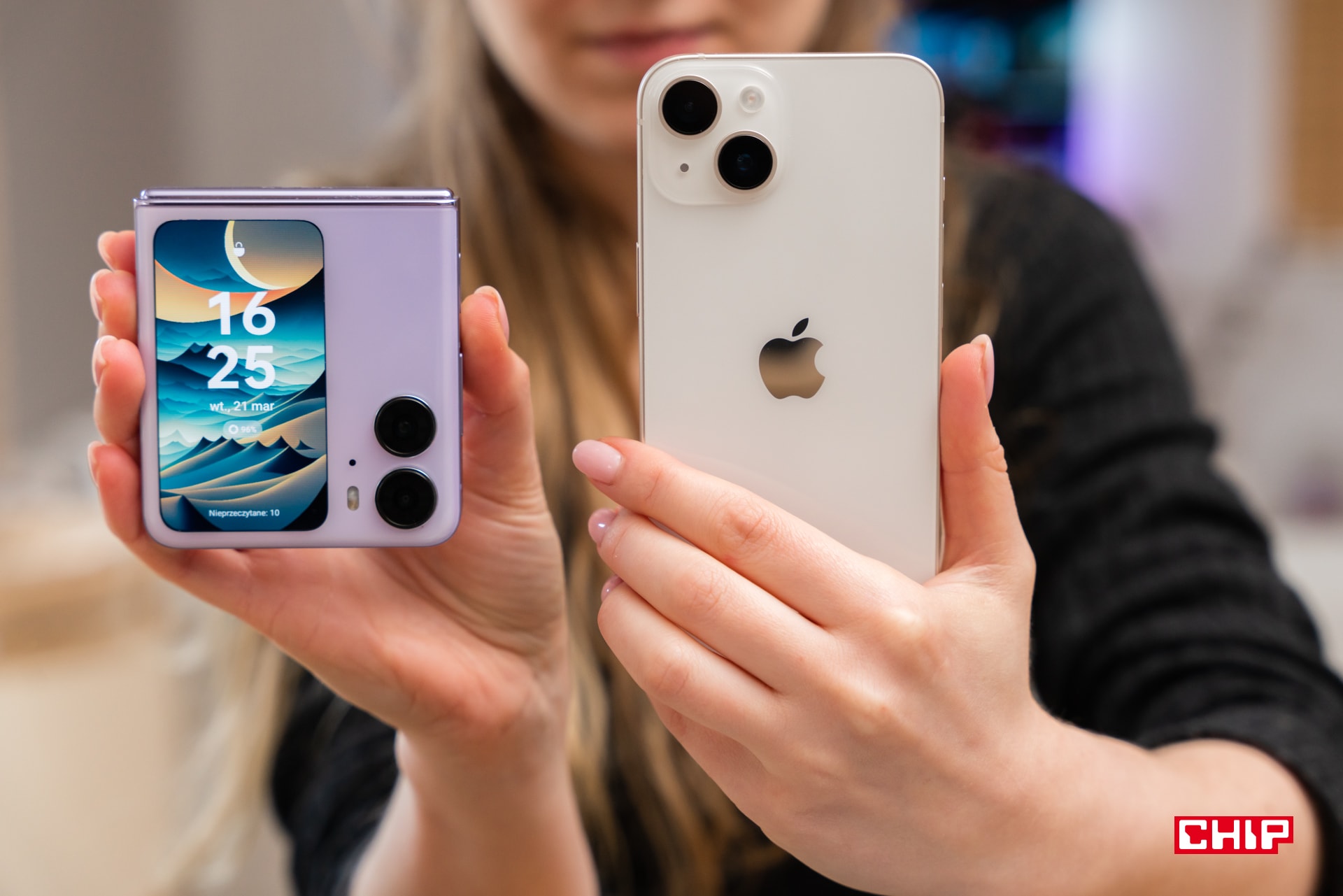 Oppo Find N2 Flip i iPhone 14
