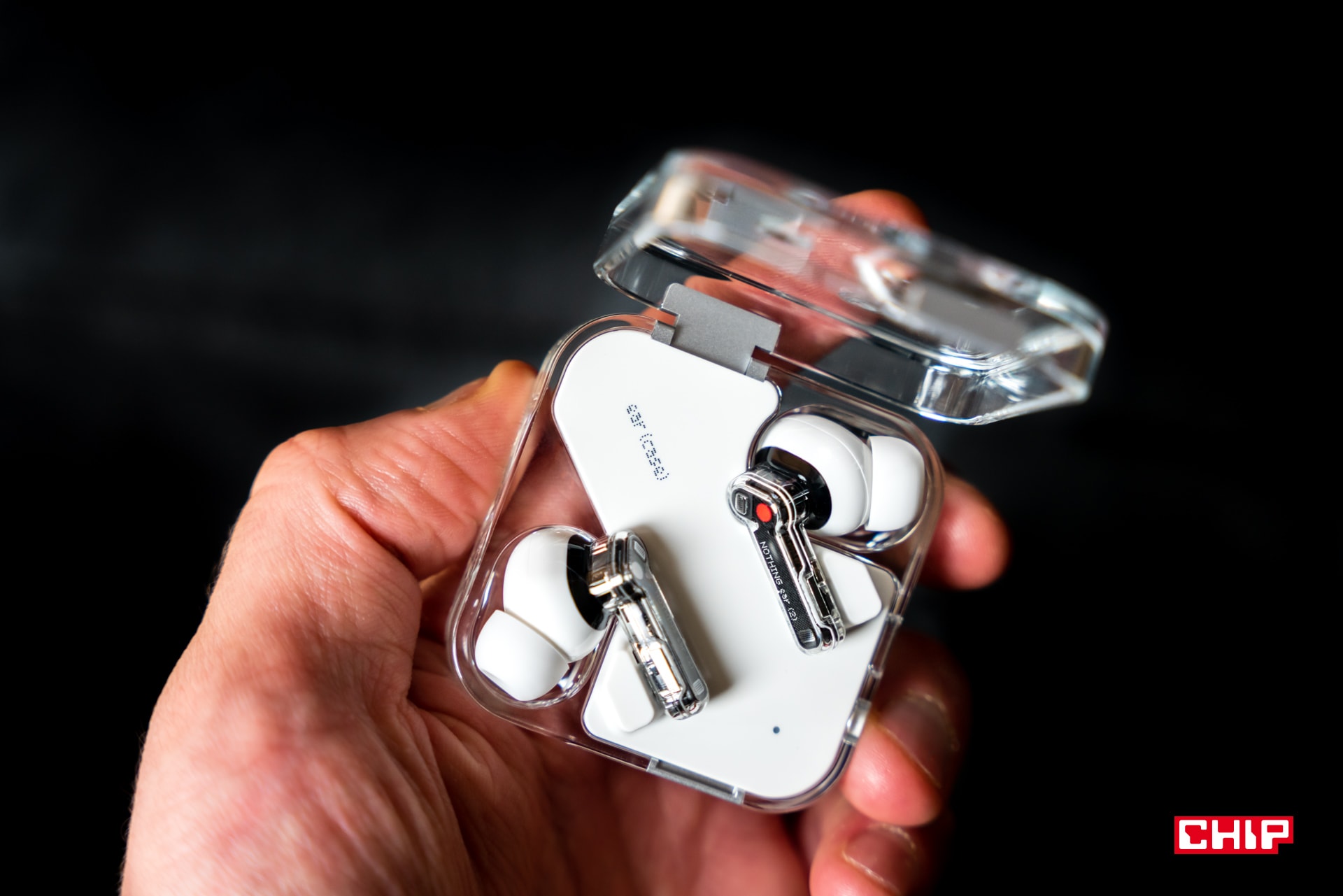 Słuchawki jak żadne inne. Nothing Ear (2) – pierwsze wrażenia